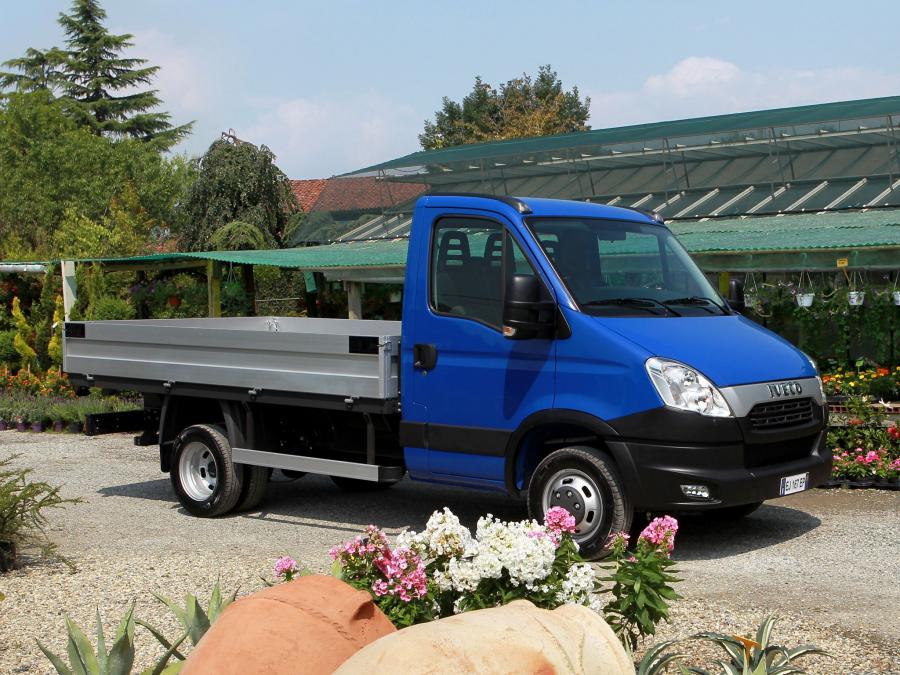  Iveco Daily Chassis Cab 2011 года  (фото 11 из 12)
